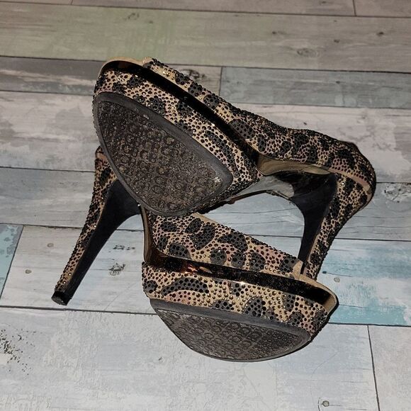 Gianni Bini Animal Print Heels sz 8 - Picture 6 of 7